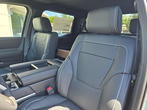 New 2026 Toyota Tundra Limited AWD/4WD image 21
