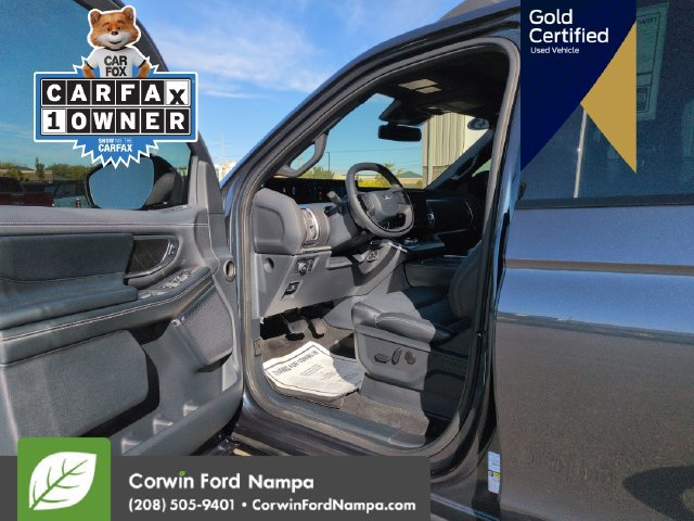 Certified 2025 Ford Expedition Max Platinum w/ Stealth Performance Package AWD/4WD image 11