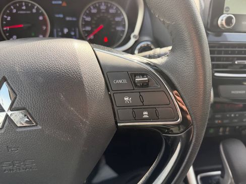 Used 2024 Mitsubishi Eclipse Cross SE image 25