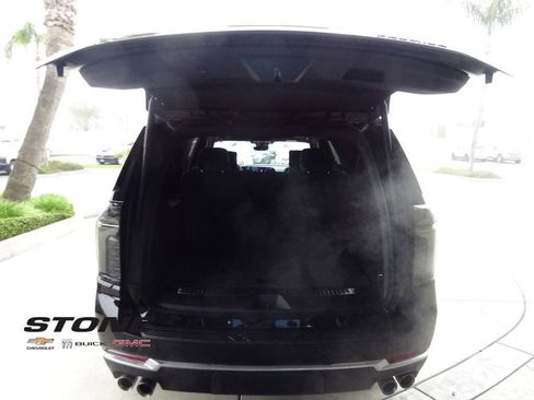 New 2026 Chevrolet Suburban Premier AWD/4WD image 31