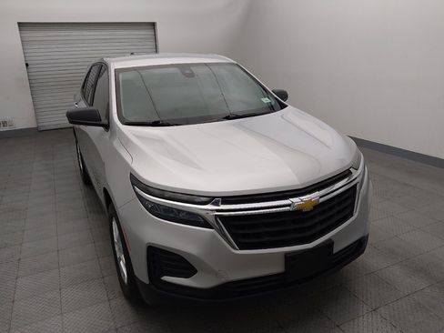 Used 2022 Chevrolet Equinox LS AWD/4WD image 14