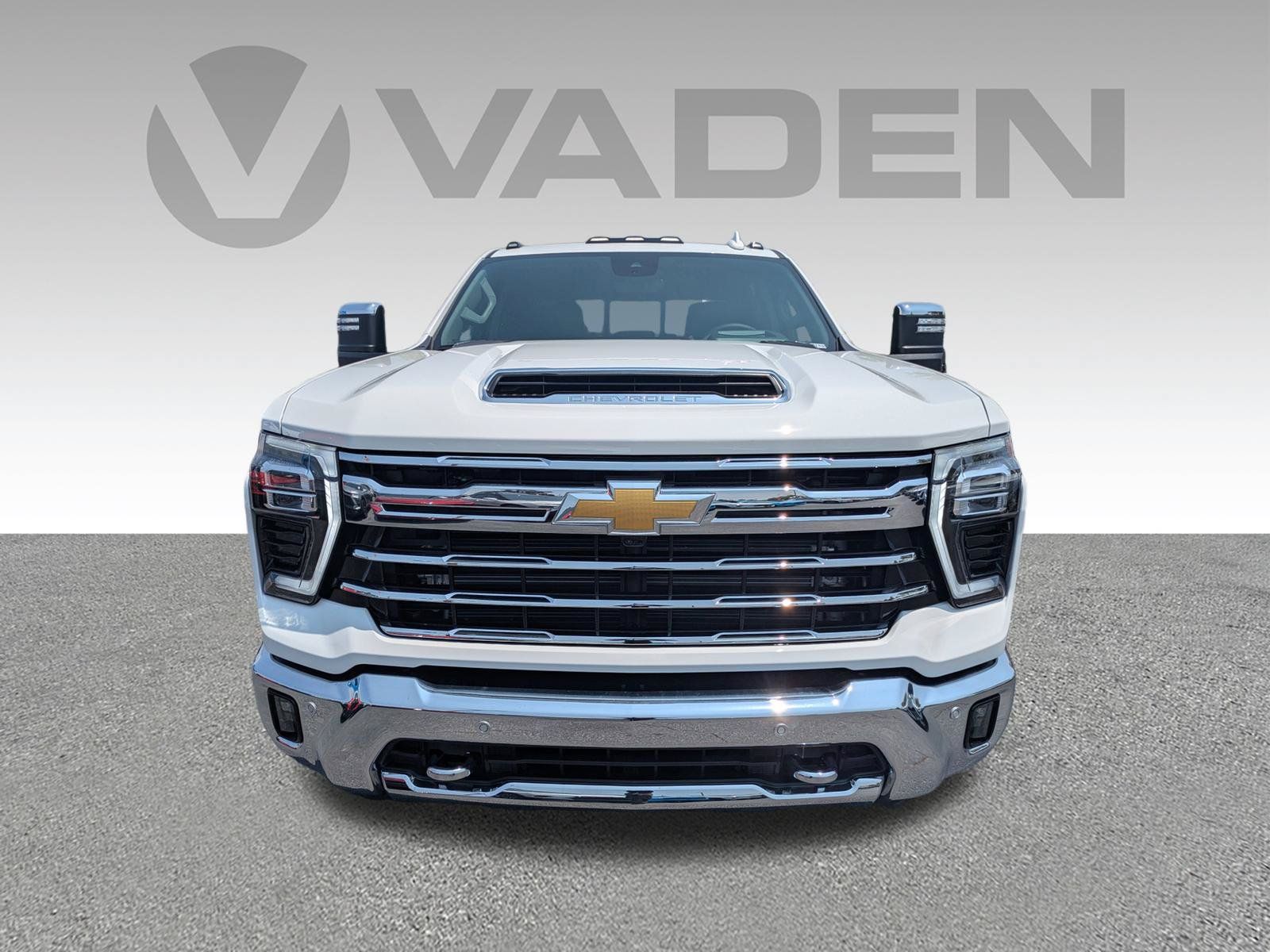 New 2026 Chevrolet Silverado 2500 LTZ w/ LTZ Premium Package AWD/4WD image 29