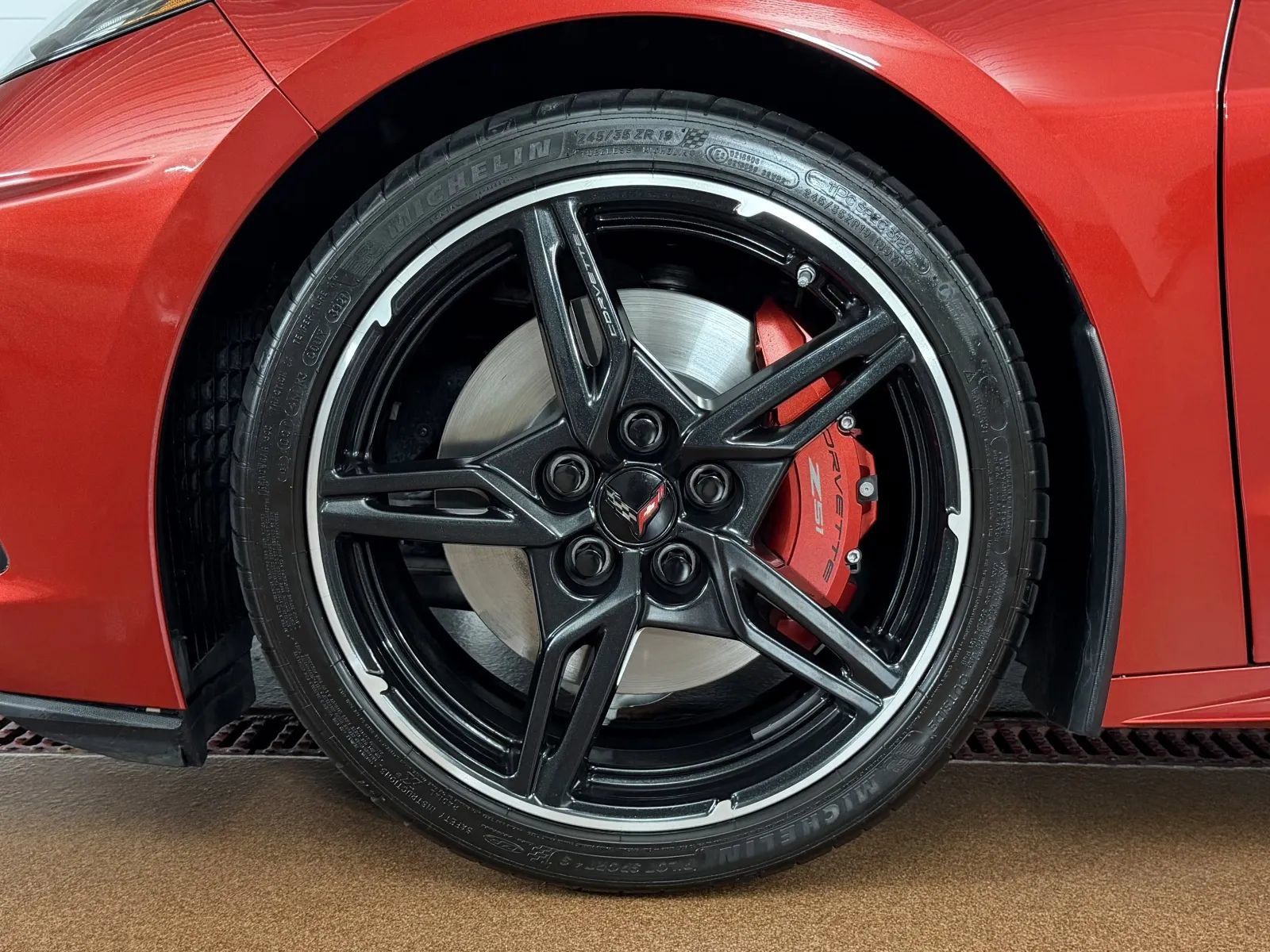 Used 2022 Chevrolet Corvette Stingray Preferred Conv w/ Z51 Performance Package RWD image 8