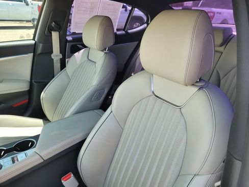 Used 2023 Genesis G70 2.0T w/ Sport Prestige Package RWD image 14
