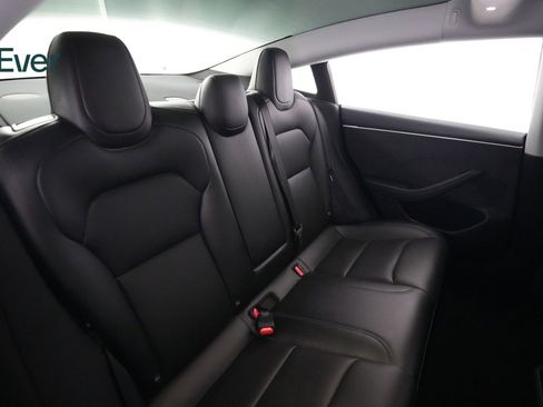 Used 2025 Tesla Model 3 Long Range image 5
