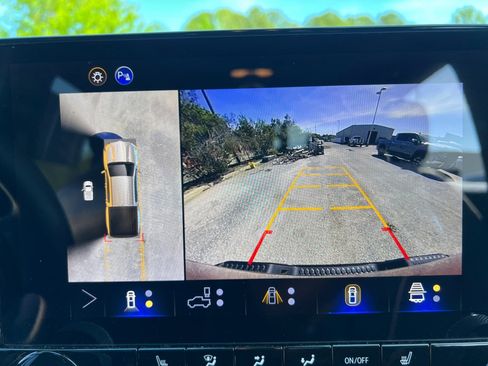 Used 2026 Chevrolet Colorado Trail Boss image 19