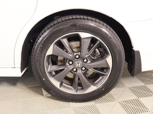 Used 2024 Honda Odyssey Elite image 21