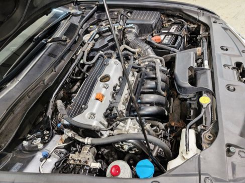 Used 2011 Honda Accord EX image 47