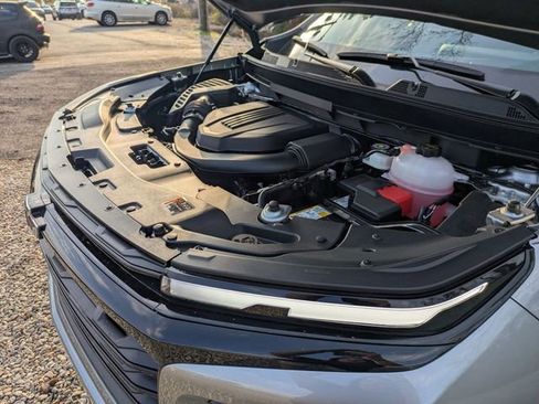 New 2026 Chevrolet Traverse LT w/ Midnight/Sport Edition image 40