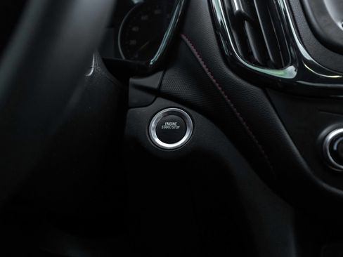 Used 2023 Chevrolet Equinox RS image 7