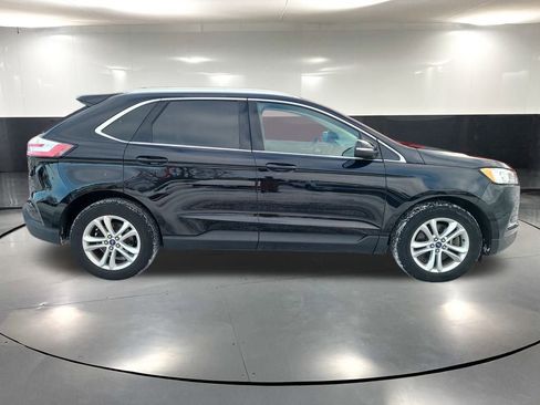 Used 2019 Ford Edge SEL image 11