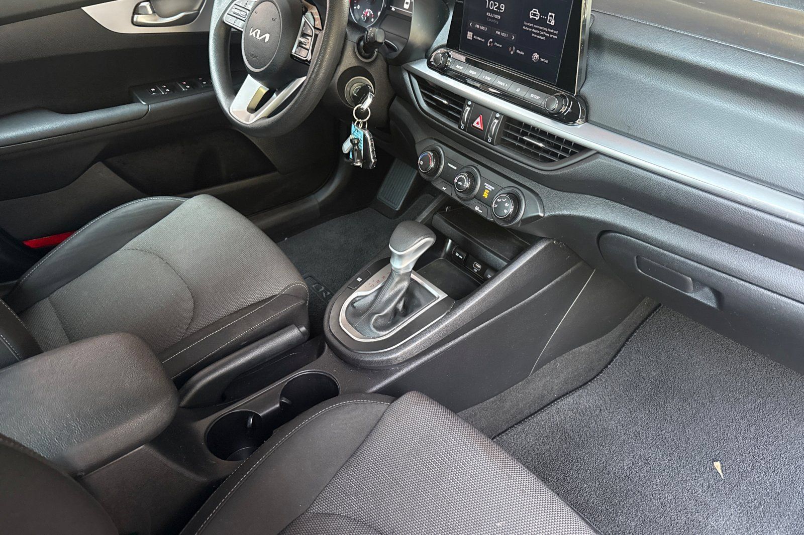 Used 2024 Kia Forte LXS FWD image 19