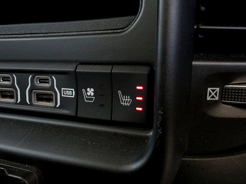 Used 2020 RAM 1500 Limited AWD/4WD image 85