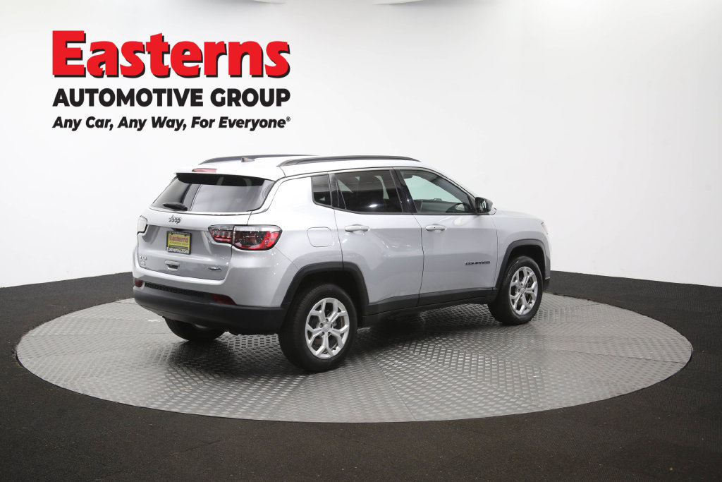 Used 2024 Jeep Compass Latitude AWD/4WD image 42