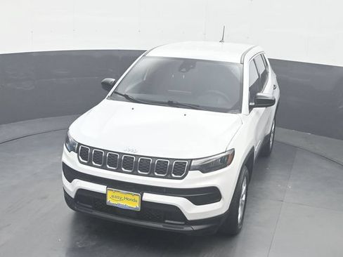 Used 2024 Jeep Compass Sport AWD/4WD image 20