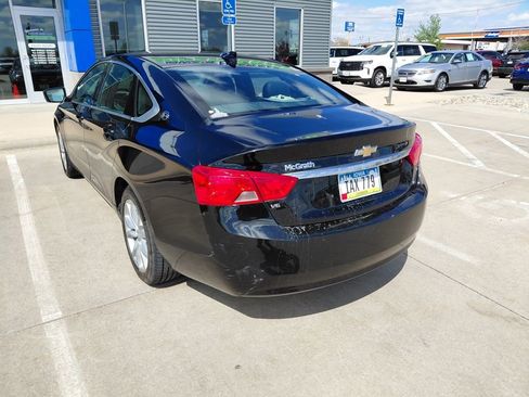 Used 2017 Chevrolet Impala LT image 3