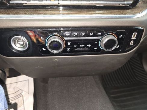 Certified 2022 Chevrolet Silverado 1500 LT image 21