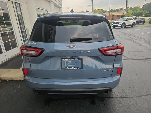 Used 2024 Ford Escape ST-Line w/ Tech Pack #1 AWD/4WD image 5
