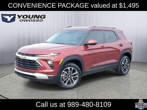 Used 2025 Chevrolet TrailBlazer LT w/ Convenience Package AWD/4WD image 1