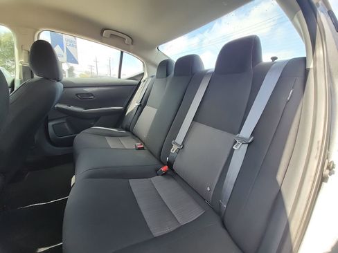 Used 2024 Nissan Sentra SV image 8