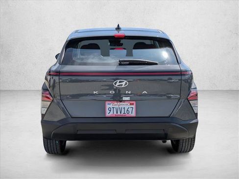 Certified 2025 Hyundai Kona SE FWD image 7