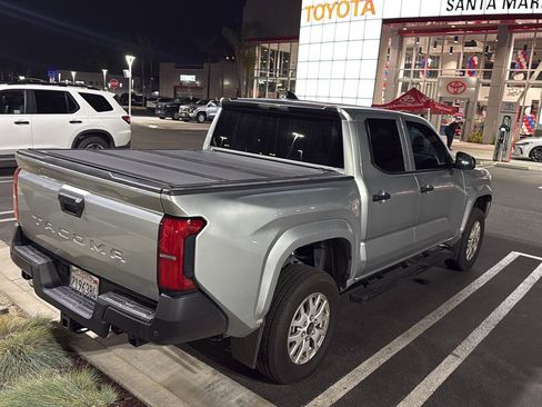 Used 2024 Toyota Tacoma SR image 5