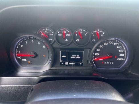 Used 2019 Chevrolet Silverado 1500 Custom Trail Boss w/ Custom Convenience Package image 18