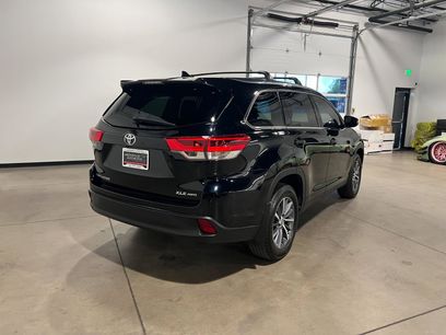 Used 2019 Toyota Highlander XLE
