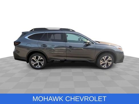 Used 2021 Subaru Outback Limited AWD/4WD image 9