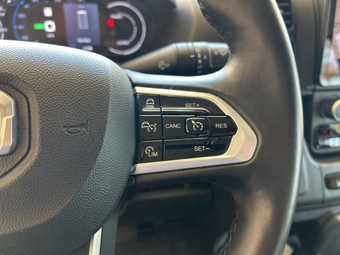 Used 2024 RAM ProMaster 3500 w/ Delivery Van Package FWD image 41