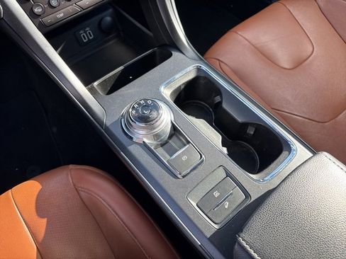 Used 2019 Ford Fusion Titanium image 22