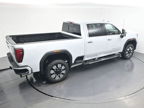 New 2026 GMC Sierra 3500 Denali w/ Technology Package image 5