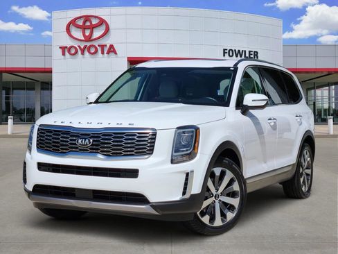 Used 2021 Kia Telluride S FWD image 1