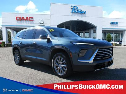 Used 2025 Buick Enclave Preferred w/ Power Package