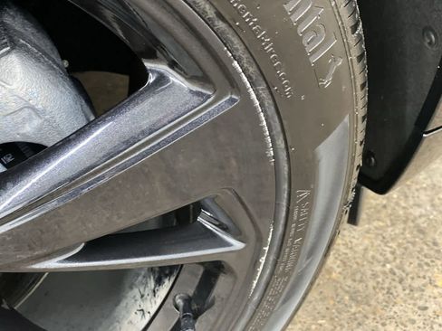 Used 2025 Buick Envision Sport Touring image 31