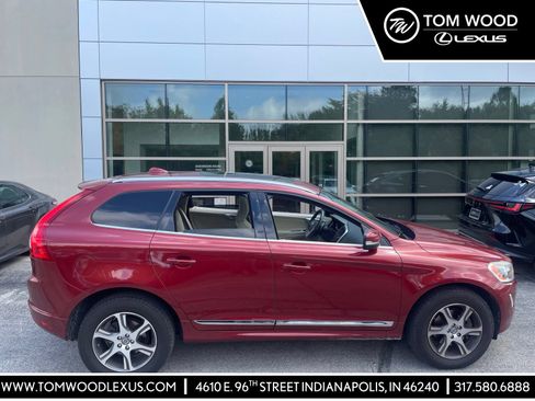 Used 2015 Volvo XC60 T6 Premier Plus AWD/4WD image 1
