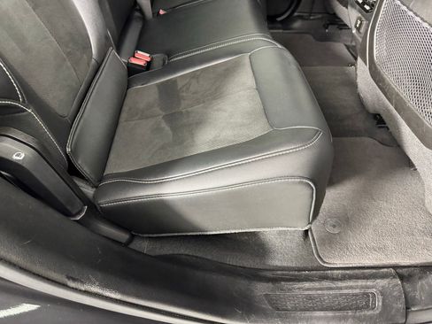 Used 2023 Jeep Grand Cherokee Altitude image 31