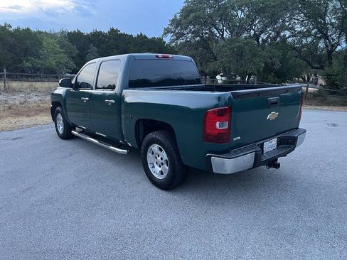 Used 2010 Chevrolet Silverado 1500 W/T RWD image 4