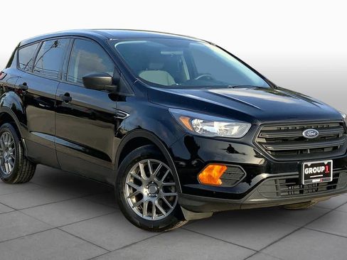Used 2019 Ford Escape S FWD image 3