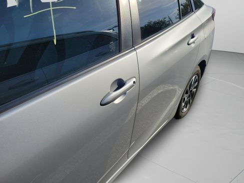 Used 2020 Toyota Prius Limited w/ Premium Convenience Package FWD image 26