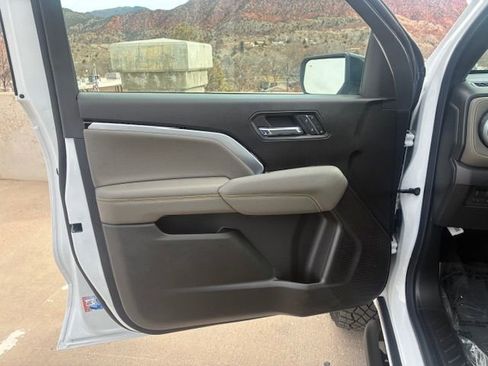 New 2026 Chevrolet Colorado ZR2 w/ Technology Package image 10