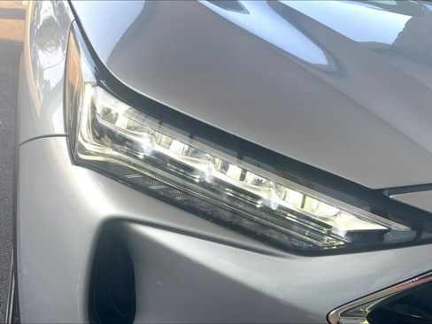 Used 2023 Acura MDX SH-AWD w/ Technology Package image 31