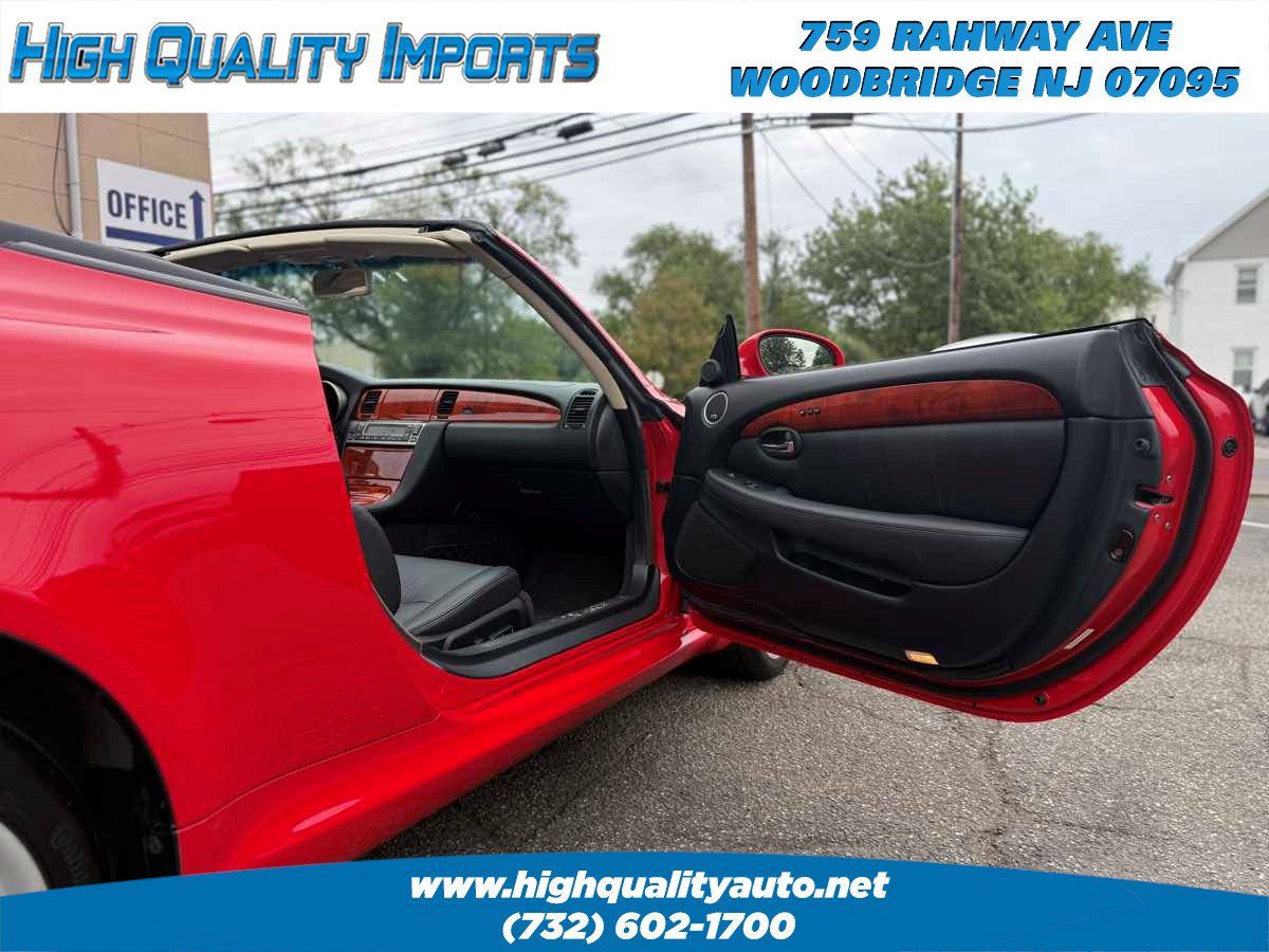 Used 2003 Lexus SC 430 Convertible RWD image 31