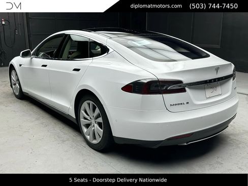Used 2015 Tesla Model S P85D image 5