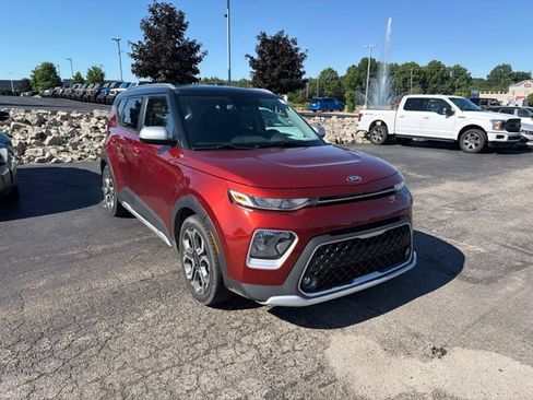 Used 2021 Kia Soul X-Line FWD image 3