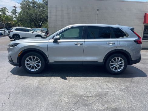 Used 2026 Honda CR-V EX image 2