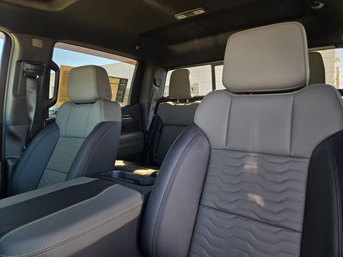 Certified 2026 Chevrolet Silverado 1500 ZR2 image 13