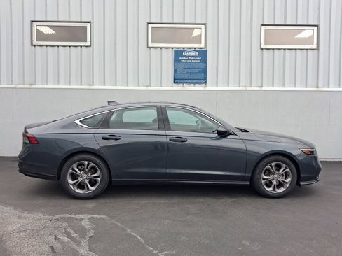 Used 2024 Honda Accord EX image 9