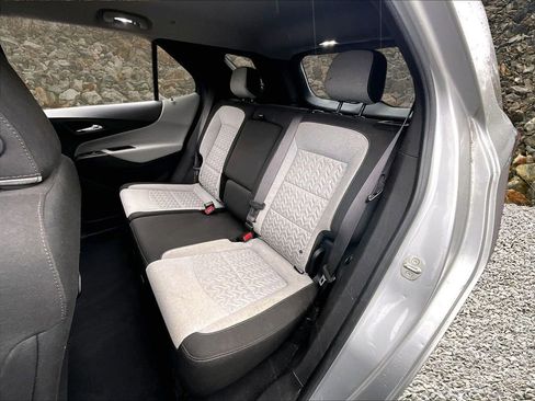 Used 2022 Chevrolet Equinox LS FWD image 20