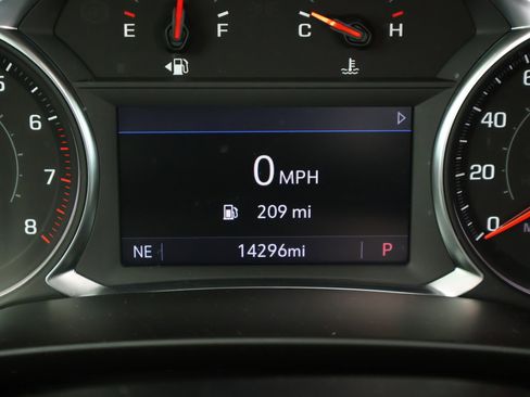 Certified 2024 Chevrolet Blazer LT w/ Convenience Package image 4